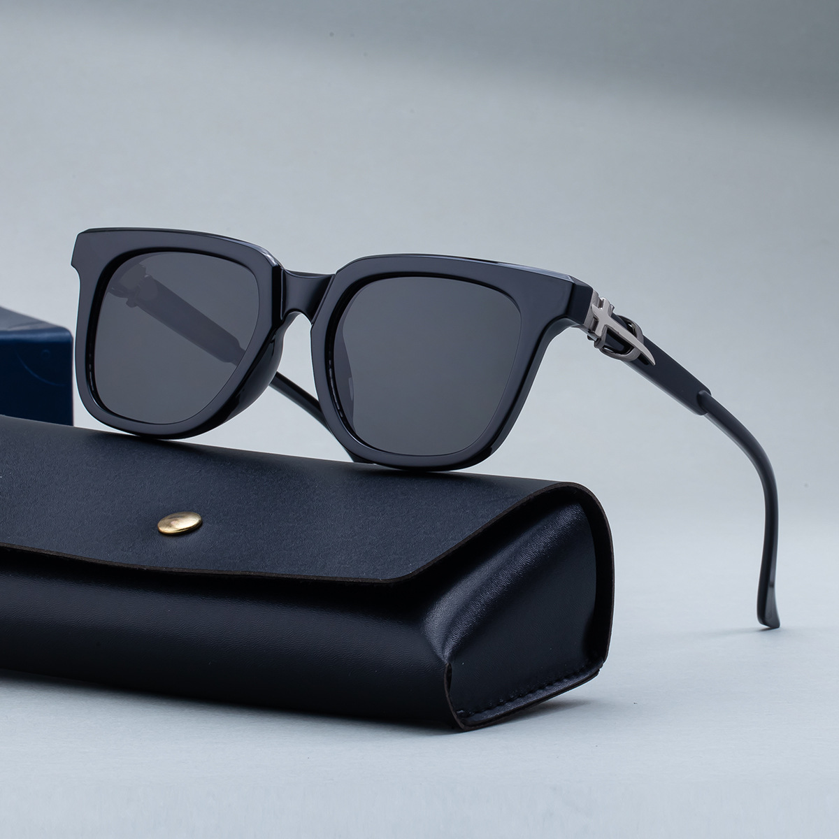 Parade Fashion Street - 2026 New Fashion Square Sunglasses for