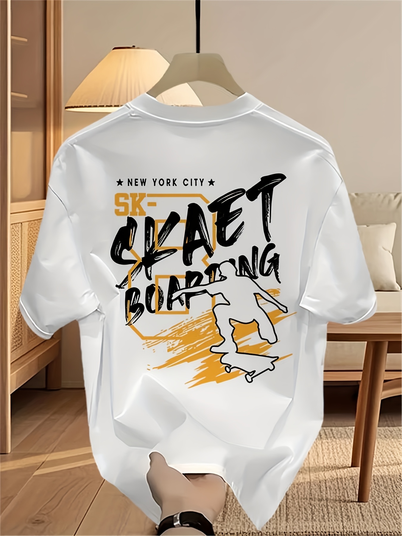 Blu Graphic Tee Men's Summer 1 - مراجعة Street Fashion In Japanese وسعره