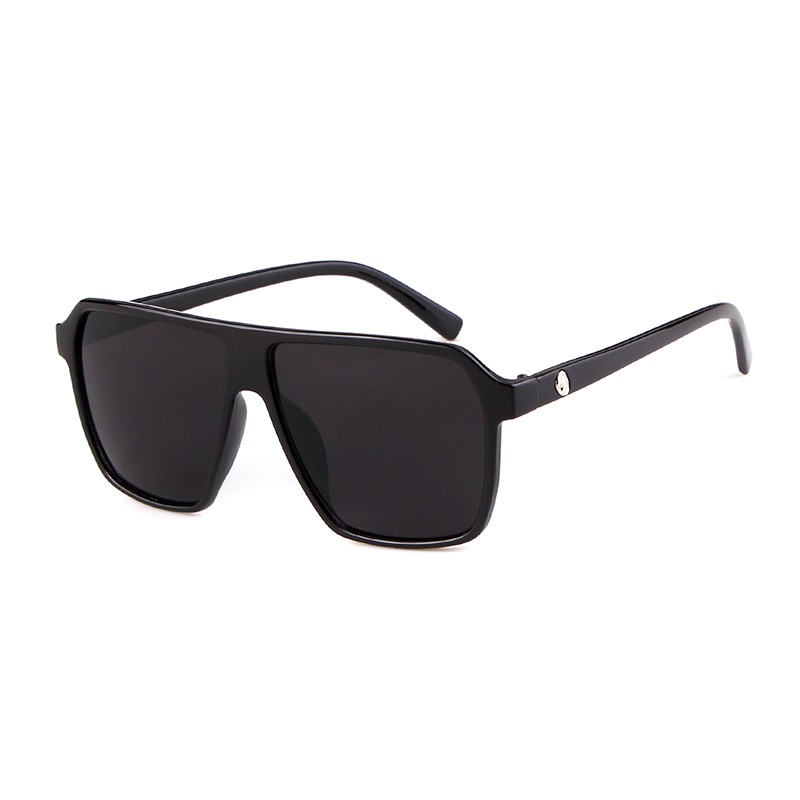 Street Style Retro Skull Rivet - مراجعة Parade Fashion Street وسعره