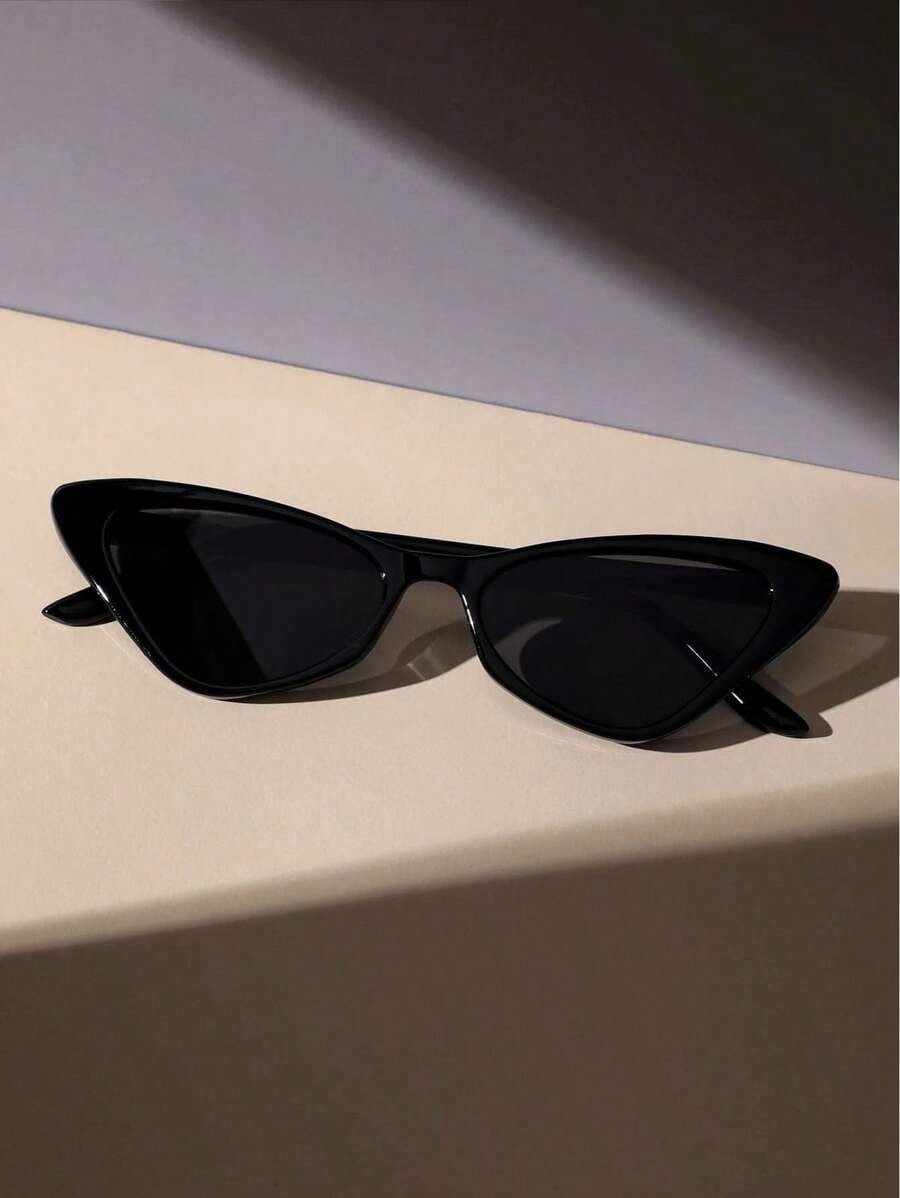 Pair Of Women's Retro Black Ca - مراجعة Street Fashion Photo وسعره